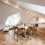 بيت ضيافة Weingut & Gastehaus Giwergreif