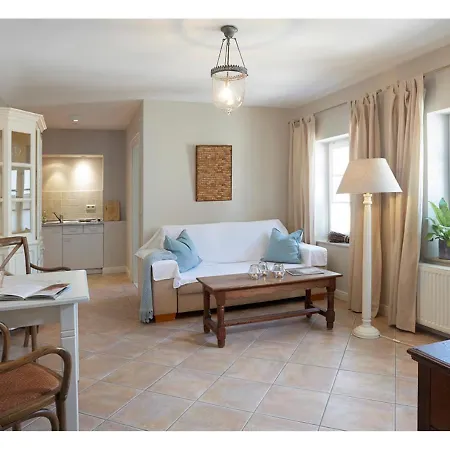 Weingut & Gaestehaus Giwergreif 3* Wasserliesch