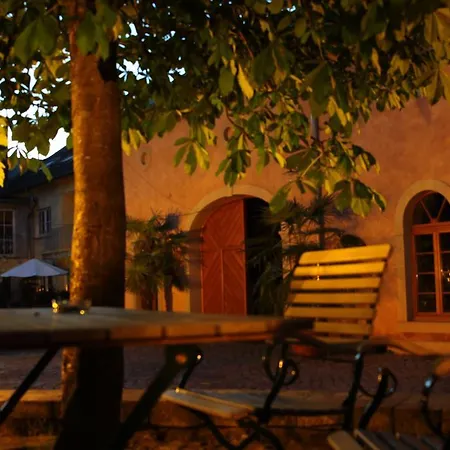 Weingut & Gaestehaus Giwergreif Affittacamere