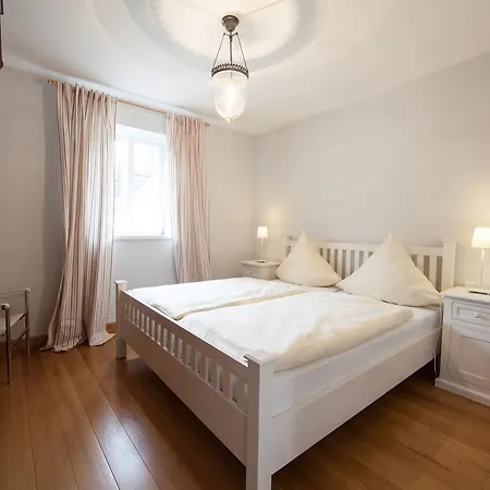 Weingut & Gaestehaus Giwergreif Pensjonat 3*