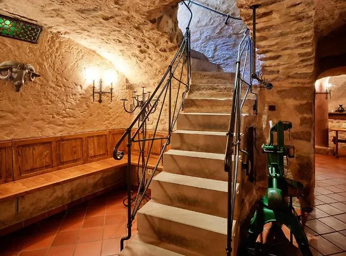 Weingut & Gaestehaus Giwergreif 招待所 Wasserliesch