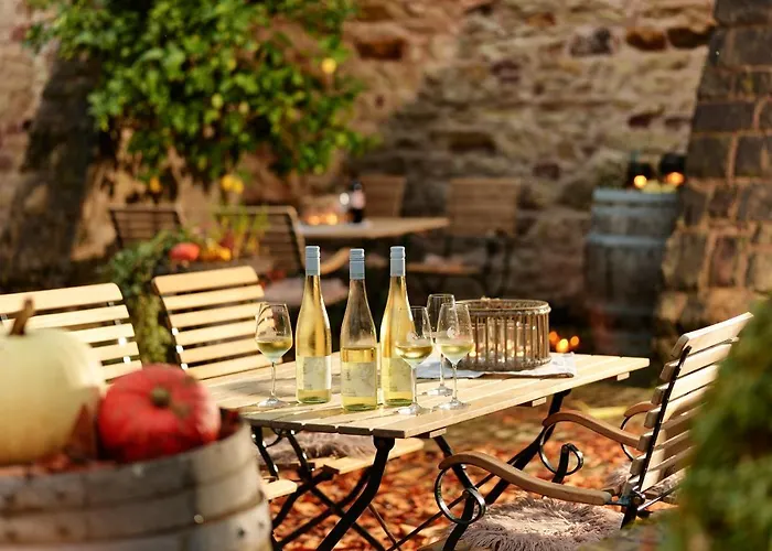 Weingut & Gaestehaus Giwergreif 3*