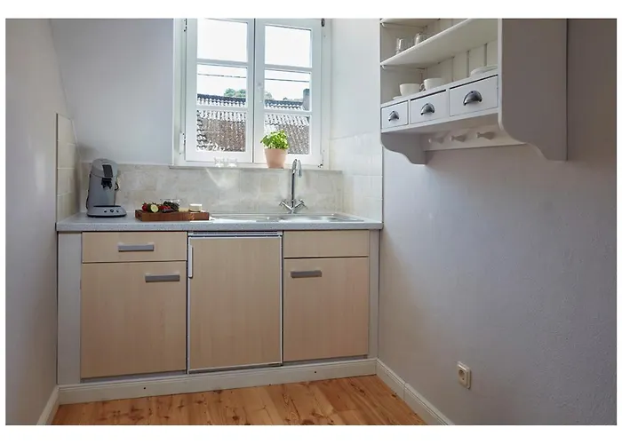 Weingut & Gaestehaus Giwergreif 招待所 Wasserliesch