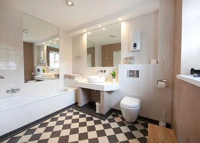 Weingut & Gaestehaus Giwergreif 招待所 3*