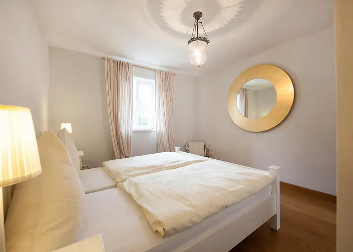 Weingut & Gaestehaus Giwergreif 招待所